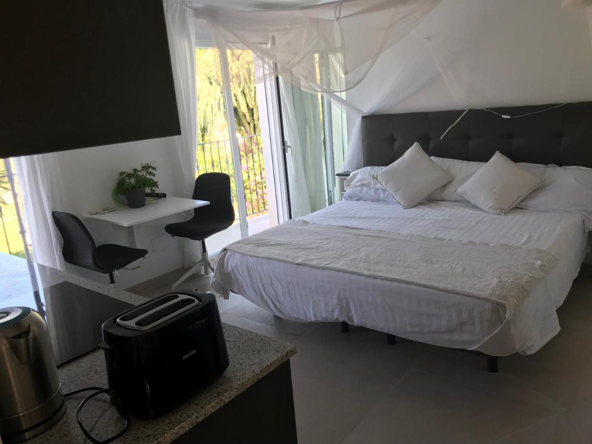 Penthouse Apartment, Cortijo Fruitful Hills Málaga Buitenkant foto