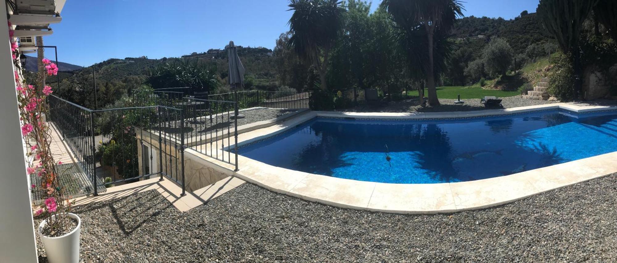 Penthouse Apartment, Cortijo Fruitful Hills Málaga Buitenkant foto